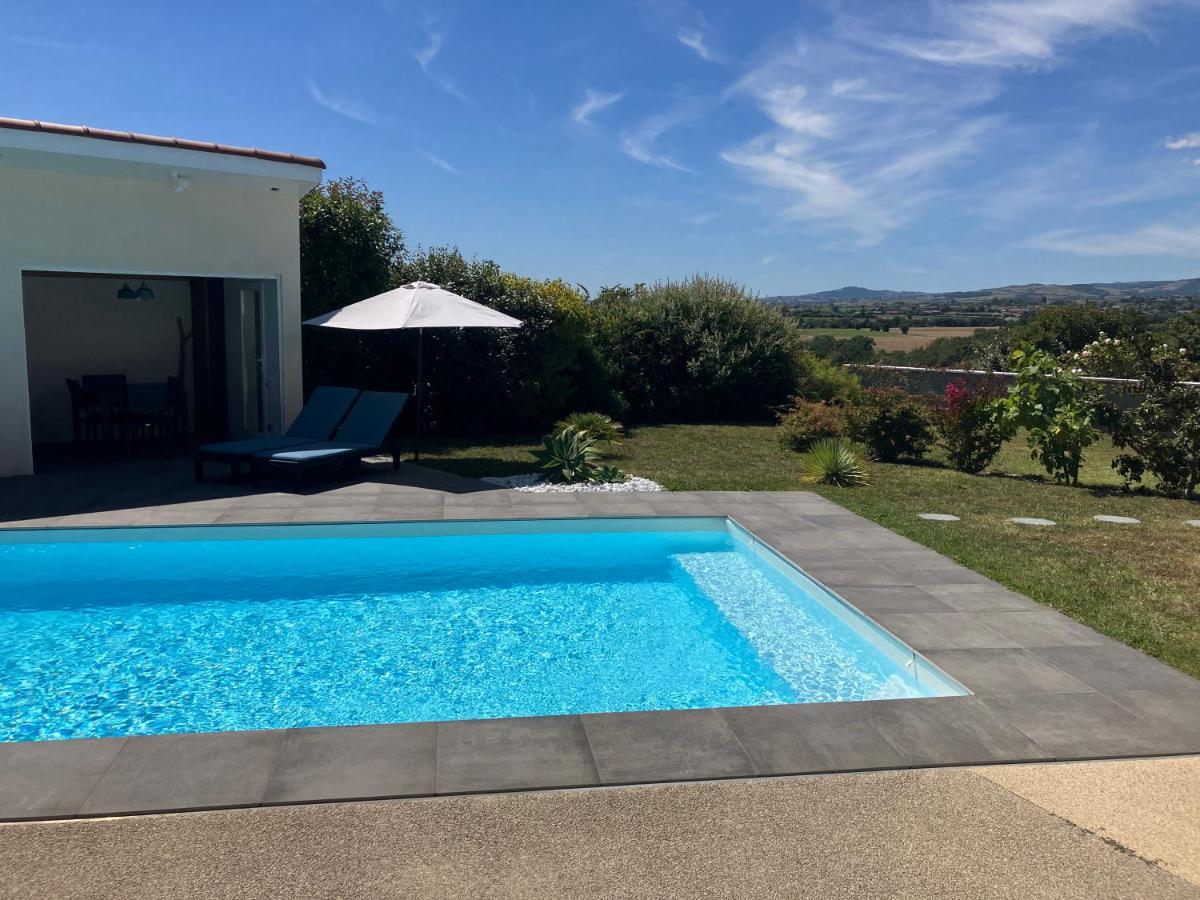 Gite Bambou Avec Piscine Saint-Andeol-le-Chateau Екстериор снимка